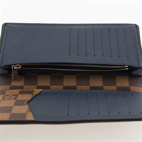 portefeuille fille louis vuitton|Louis Vuitton brazza wallet.